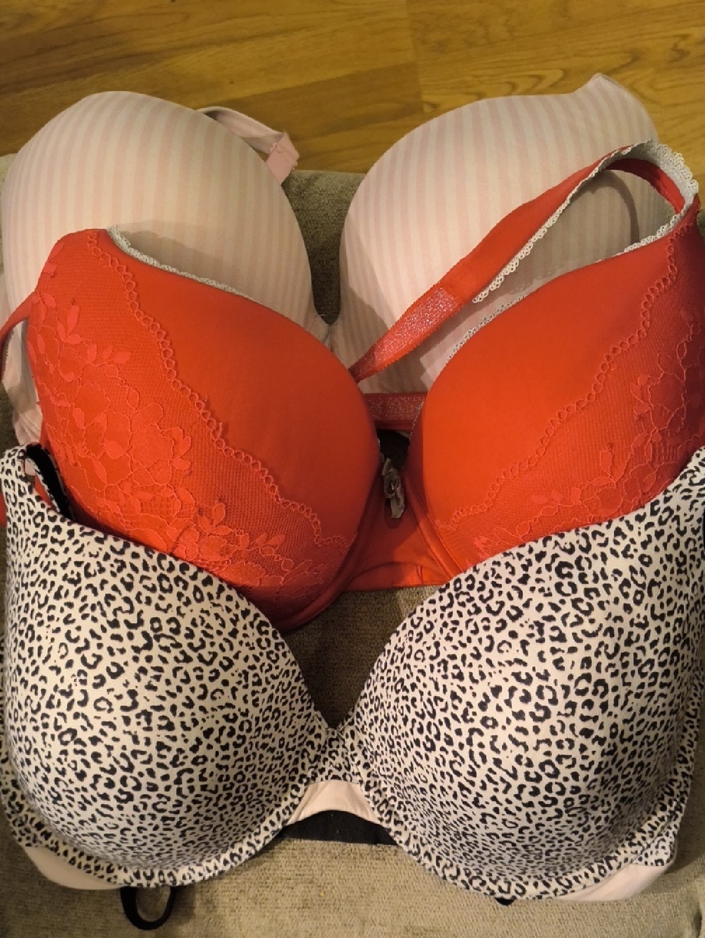 VS 3 - 36DDD Bras Body By Victoria